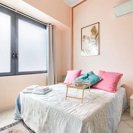Open Space A 1' Dalla Stazione Apartamento *