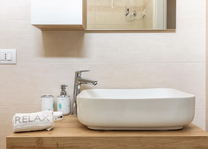 Open Space A 1' Dalla Stazione *