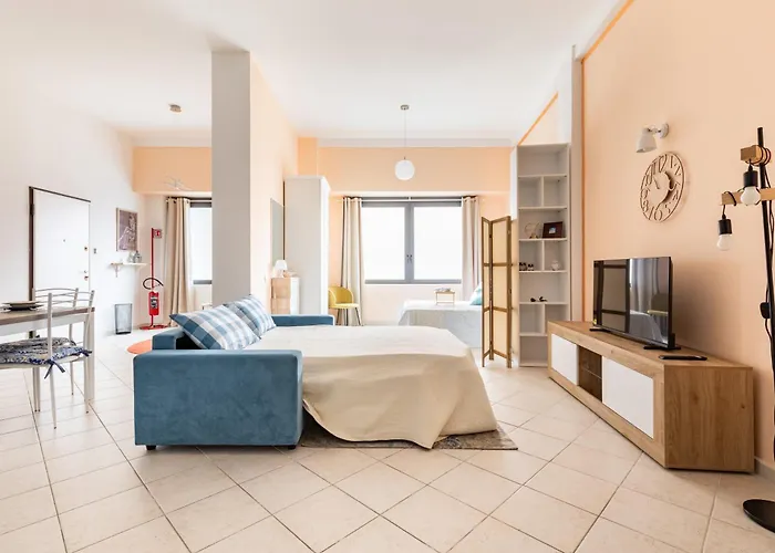 Open Space A 1' Dalla Stazione Apartman *